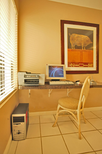 computer station and wifi