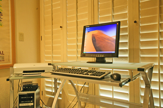 PC computer station and wifi 