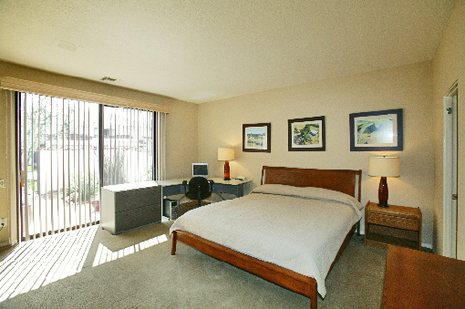 second bedroom